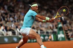 开云体育中国-意大利网球队横扫世界网球队，纳达尔三分雨点燃全场