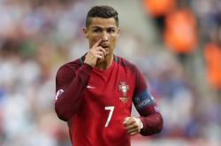 开云体育APP下载-锁链与利刃，贝蒂斯铁壁下的非洲雄鹰，特奥东决接管时刻