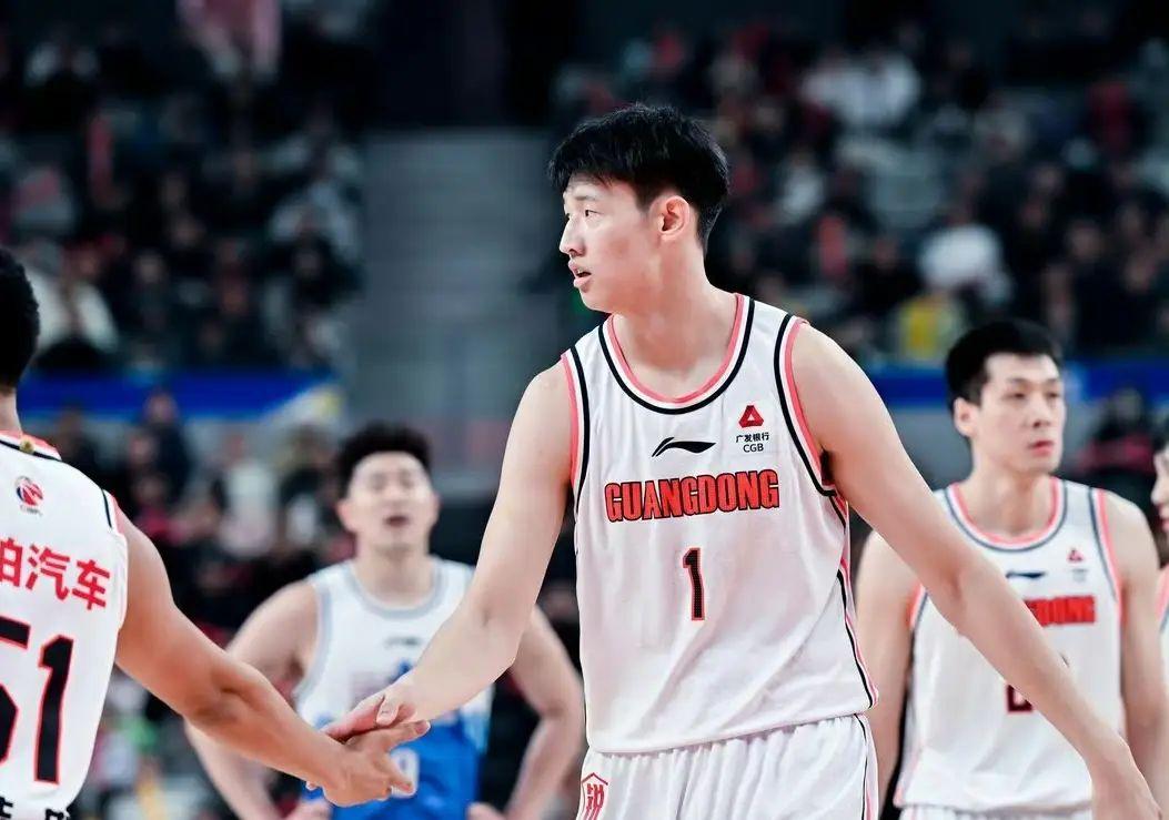 关于广东男篮力克北汽男篮,继续领跑的信息 关于广东男篮力克北汽男篮,继续领跑的信息