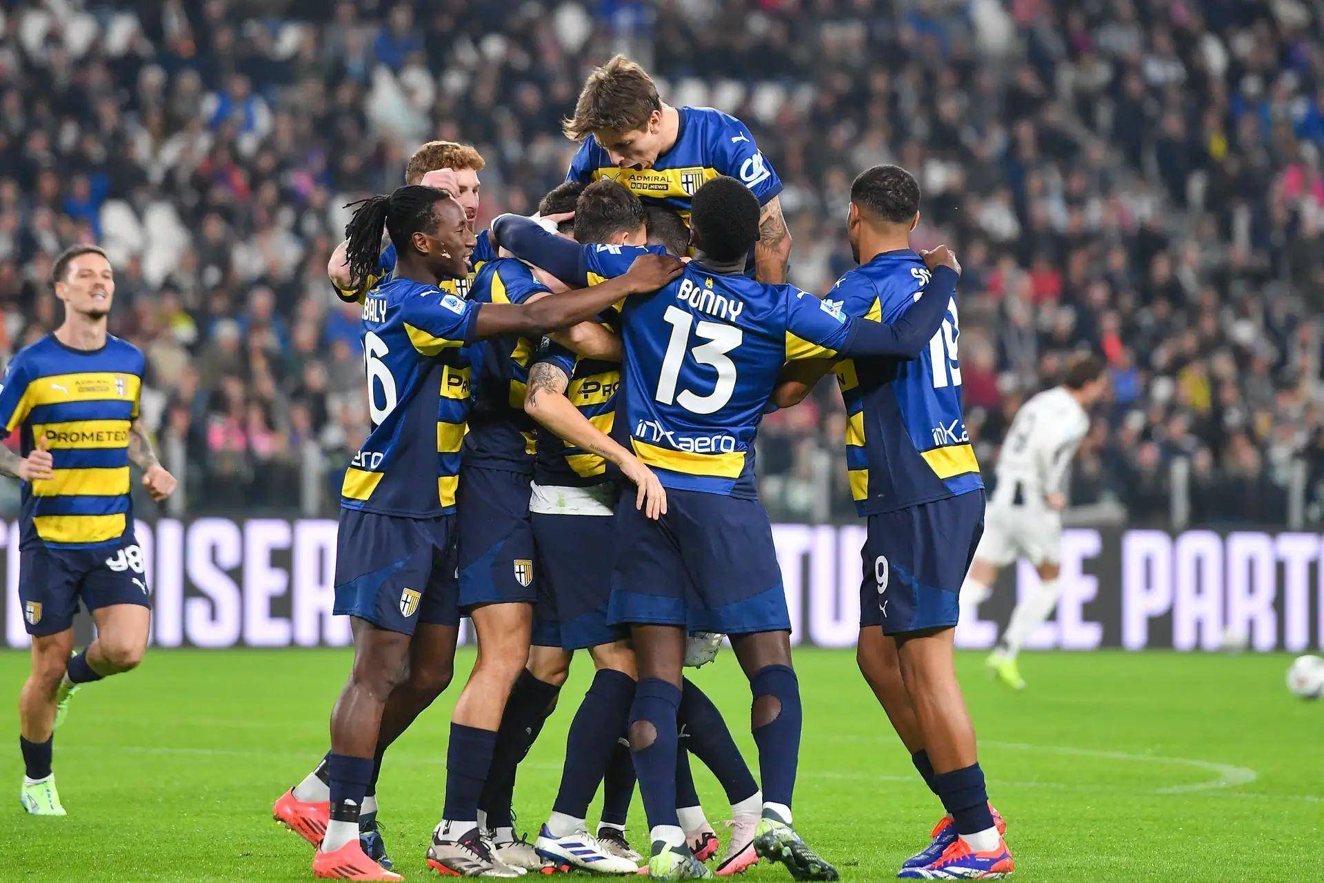 包含热那亚球队备战备战，实力不容小觑的词条