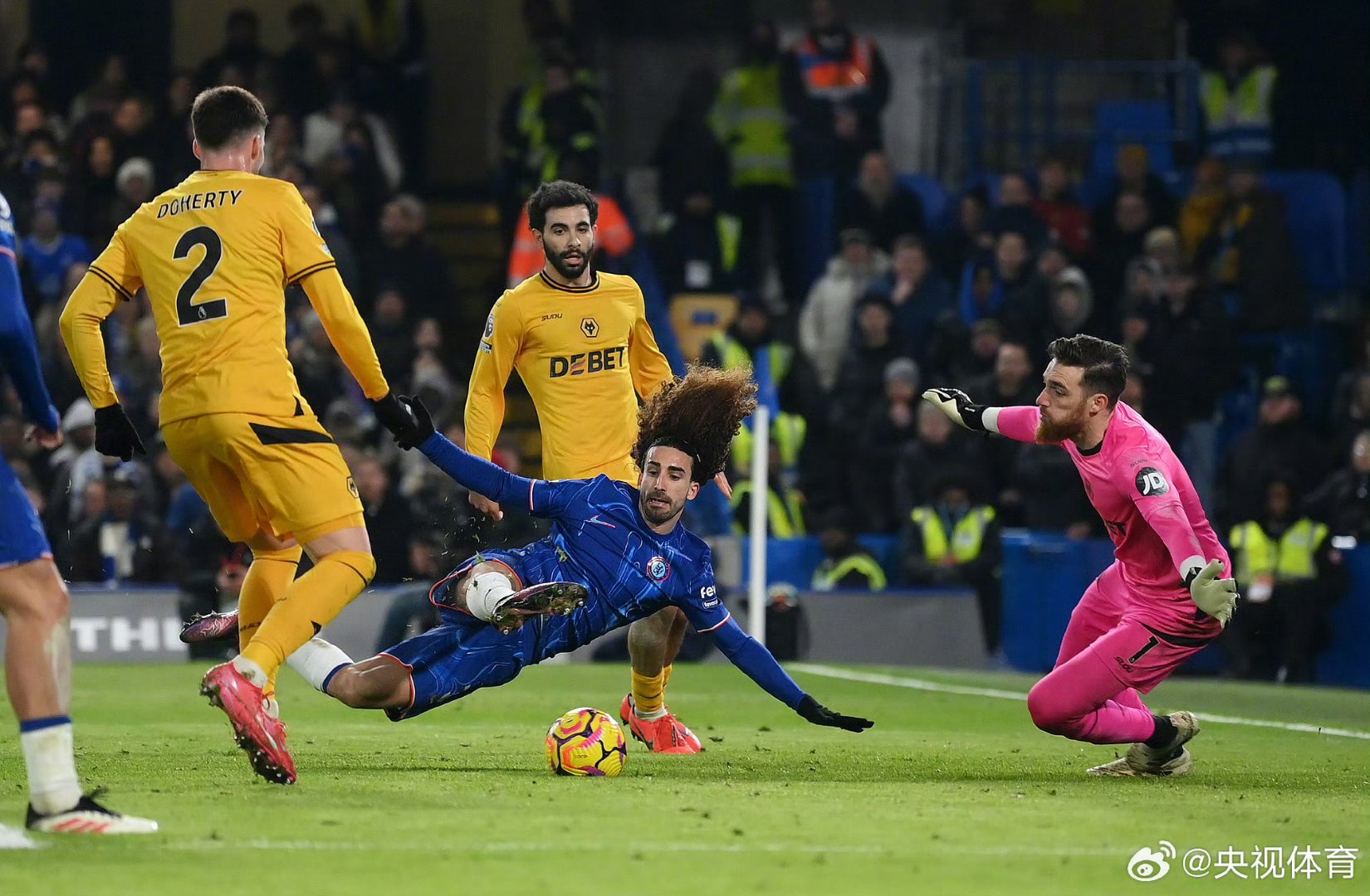 包含阿尔梅里亚客场取胜，成功豪取分的词条