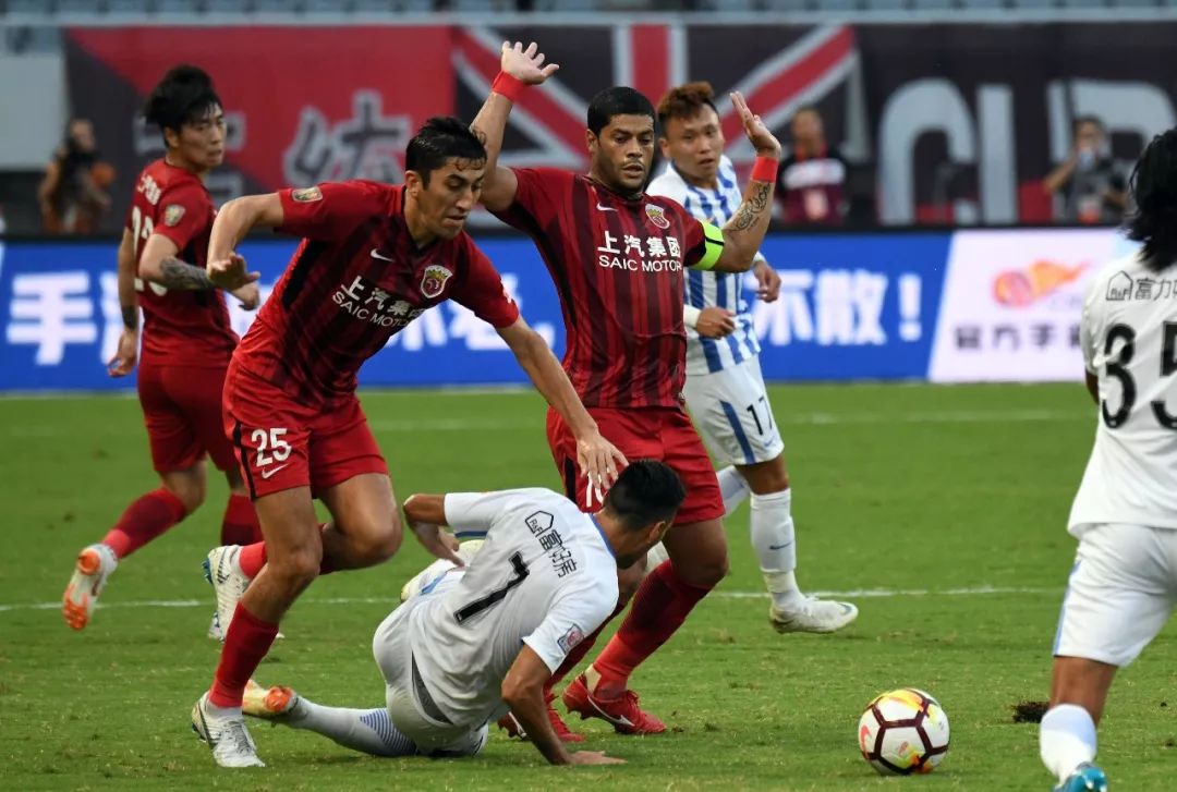 上港主场逆转富力,继续稳坐前列的简单介绍 上港主场逆转富力,继续稳坐前列的简单介绍