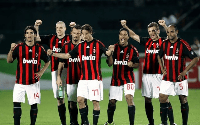 意甲豪门国际米兰大胜切沃,豪取三分 意甲豪门国际米兰大胜切沃,豪取三分