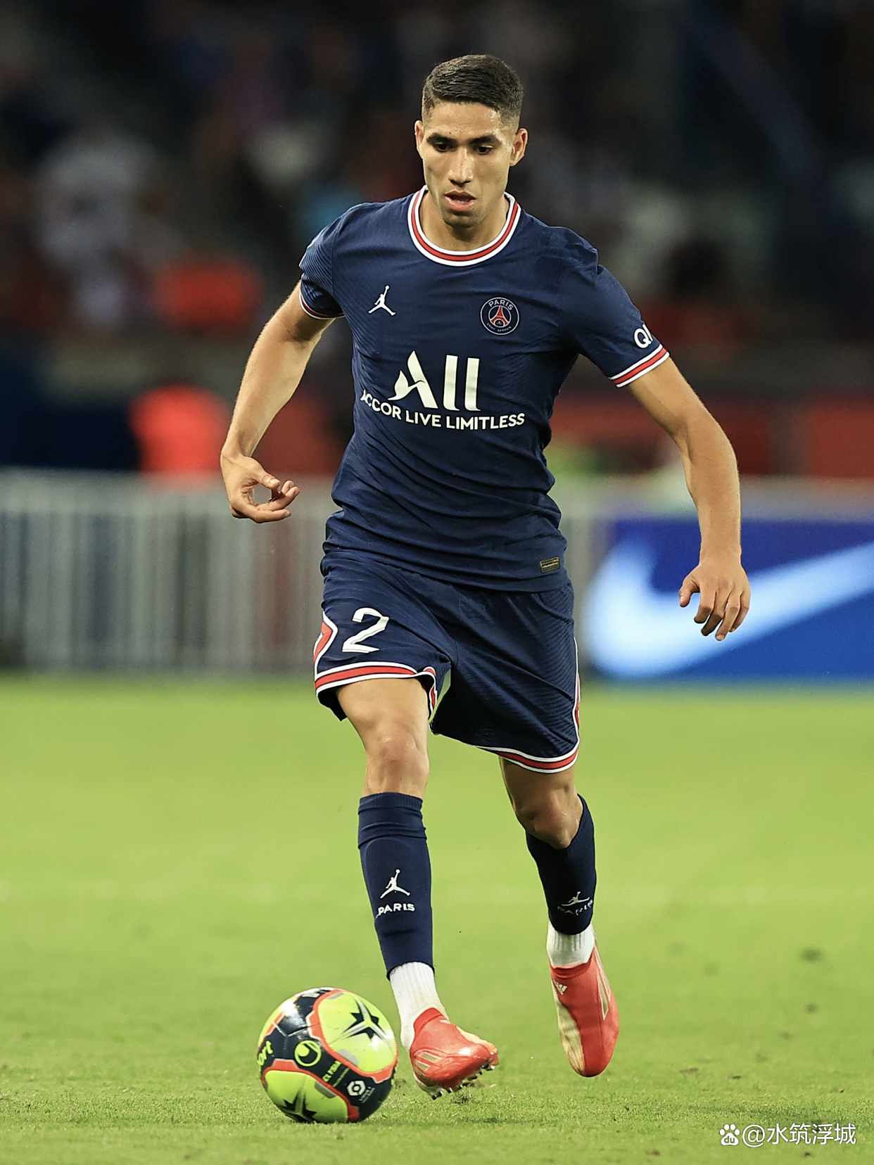 新晋球星表现抢眼，提升法甲赛事观赏性的简单介绍