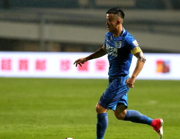 关于广州富力面对泰国武里南联，获得胜利的信息