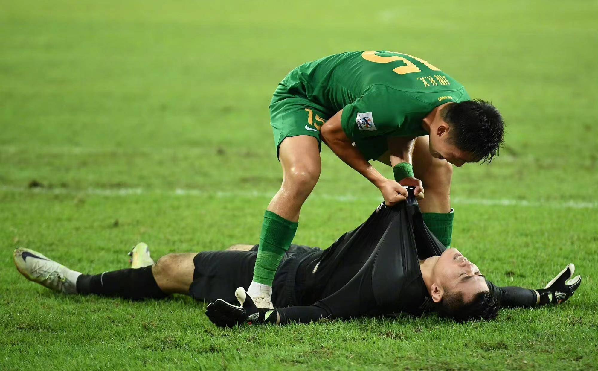 关于保级大战:山东鲁能胜江苏舜天重现“生死战”的信息 关于保级大战:山东鲁能胜江苏舜天重现“生死战”的信息