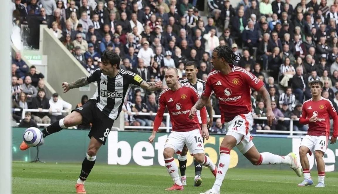 英超球队曼联客场惨败，卫冕形势堪忧的简单介绍