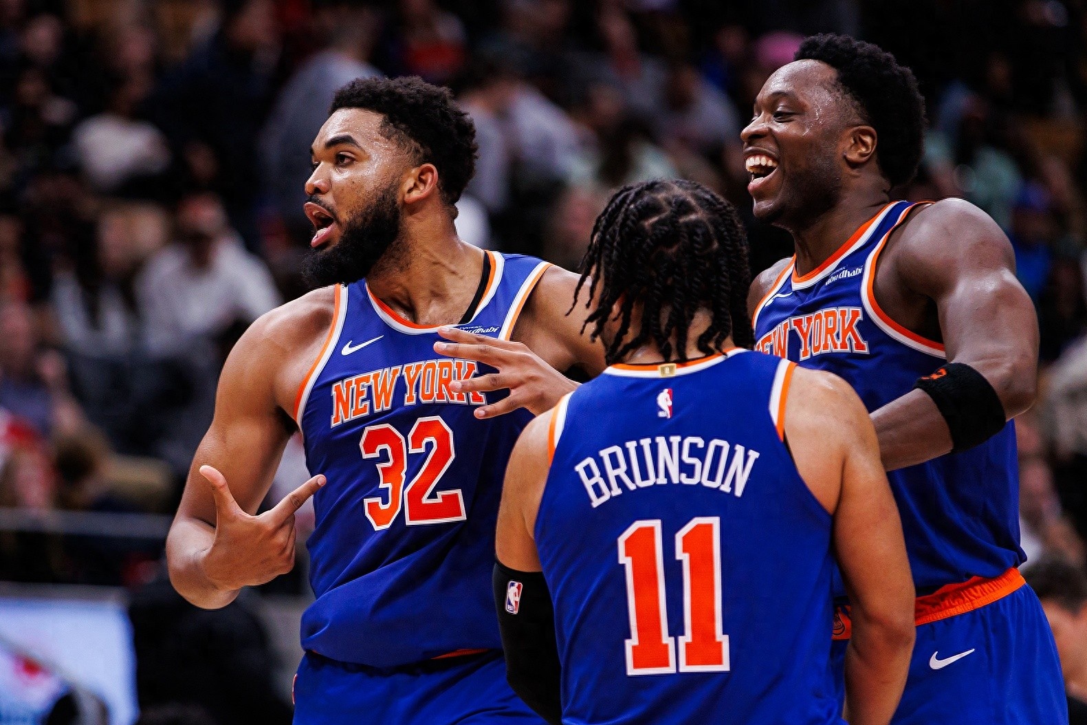 尼克斯球员防守铁桶般坚韧,控制比赛局势的简单介绍 尼克斯球员防守铁桶般坚韧,控制比赛局势的简单介绍