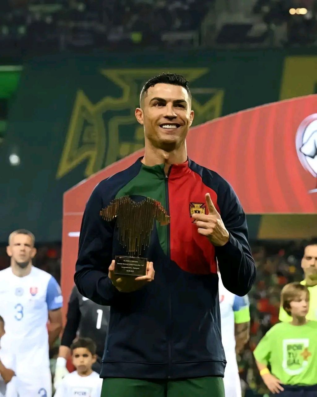 葡萄牙队在欧预赛中有望晋级 葡萄牙队在欧预赛中有望晋级